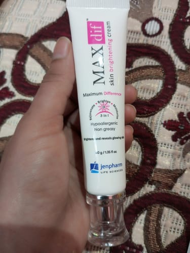 JENPHARM: Maxdif Skin Brightening Cream